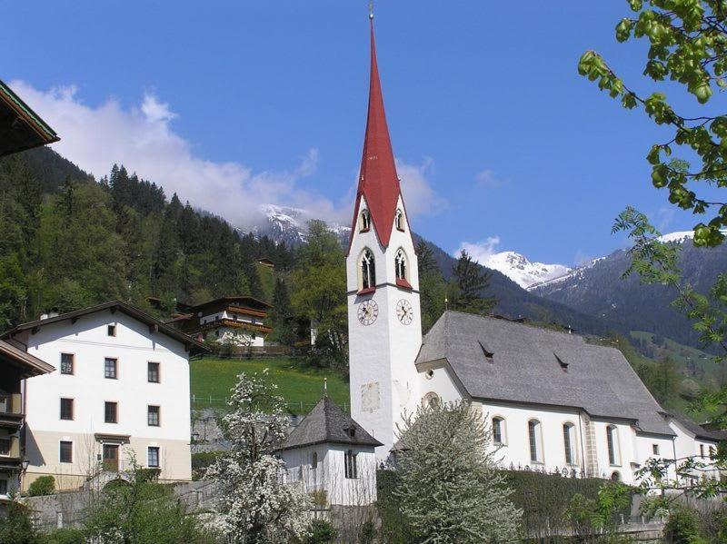 Cozy Loft In The Alps Of Zillertal Apartment Schwendau Exterior photo